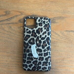 Patterned Phone Case - Black and Gray